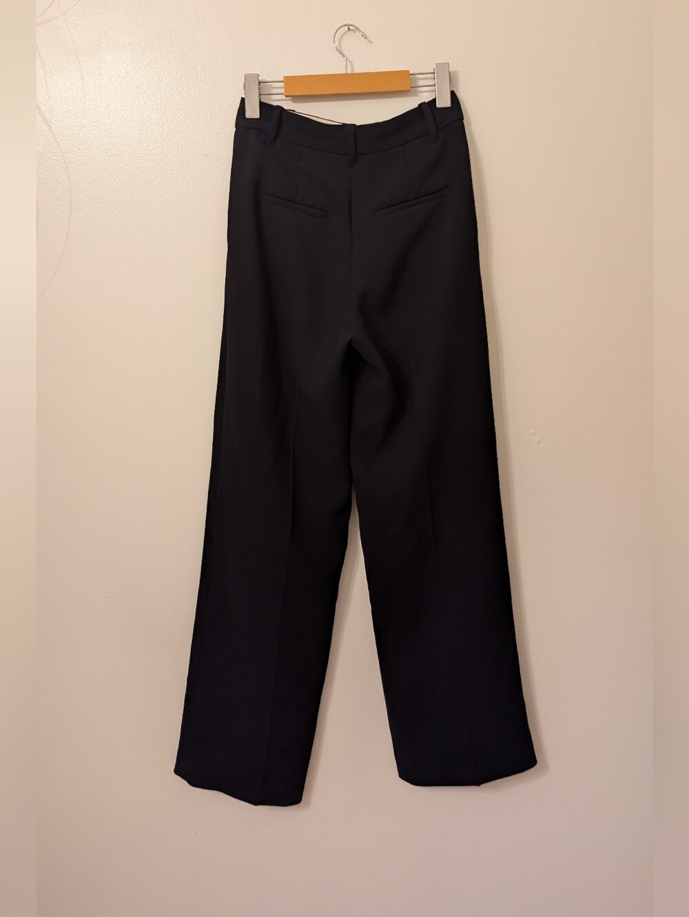 Aritzia Effortless Wide-Leg Black Women's Dress Pants